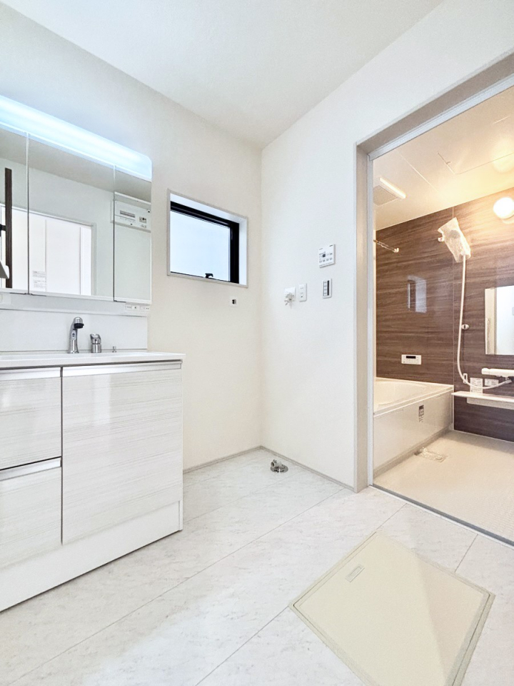 ���̑� ���������Ă���̂Ŏ��C�̑����ꏊ�ł����C���\���s���܂��B�����̐g�x�x���C�����ǂ��I