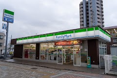 ���ӊ� �R���r�j 500m �t�@�~���[�}�[�g �������R�P�u�w�O�X