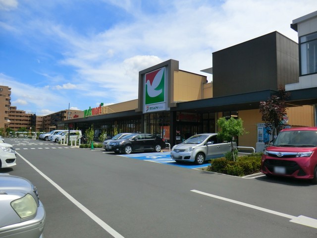 ���ӊ� �V���b�s���O�Z���^�[ 700m �n���m�e���X