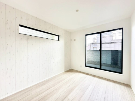 �Q�� �A�N�Z���g�N���X���������S�̂𖾂邢��ۂɂ��Ă���܂�  