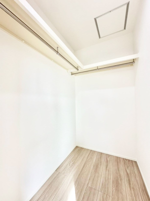 ���̑� �E�H�[�N�C���N���[�[�b�g�t���Ő�����Ԃ��L�����p�ł��܂��B