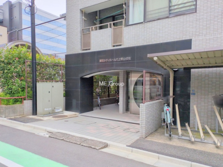 �G���g�����X -