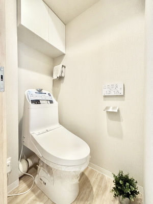 �g�C�� �������̂��锒����Ƃ���������������