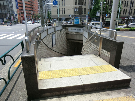 ���ӊ� �w 320m �L�y�����]�ː싴�w