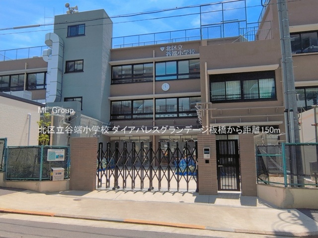 ���ӊ� ���w�Z 150m �k�旧�J�[���w�Z