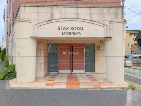 �G���g�����X -