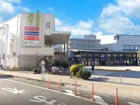 ���ӊ� �V���b�s���O�Z���^�[ 1400m �E�j�N�X��z