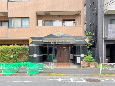 �G���g�����X -