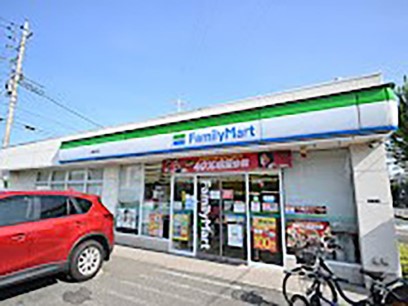 ���ӊ� �R���r�j 600m �t�@�~���[�}�[�g �O����X