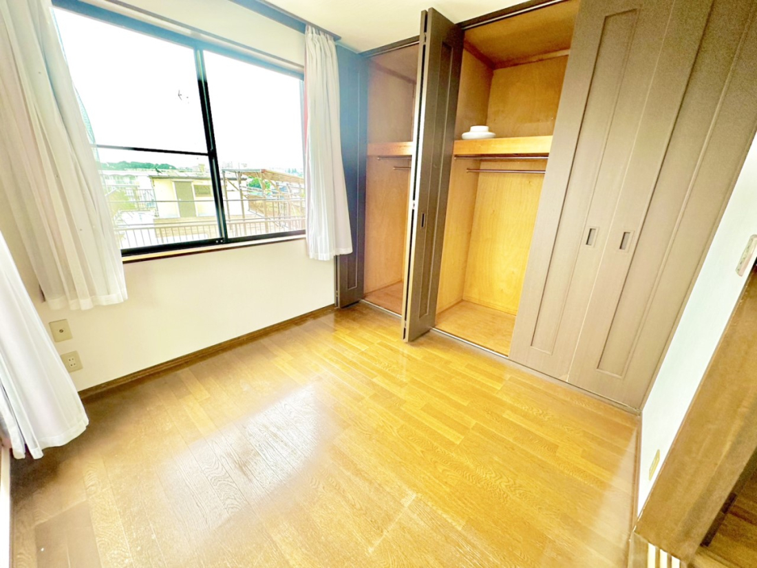 �q������ ���[���[�����Ă���̂ŋ��Z�X�y�[�X���L�X�g���܂�  