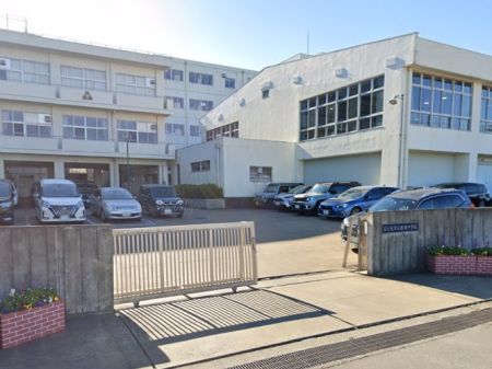 ���ӊ� ���w�Z 470m �x�m���s���������w�Z