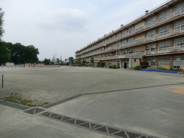 ���ӊ� ���w�Z 1400m ��z�s���������w�Z