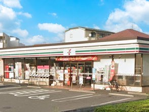 ���ӊ� �R���r�j 600m �Z�u��-�C���u�� ����˒˂S���ړX