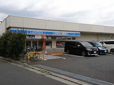 ���ӊ� �R���r�j 147m ���[�\�� ���n�y�x�c�ʓX