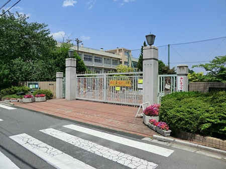 ���ӊ� ���w�Z 800m �������܎s���k�Y�a���w�Z
