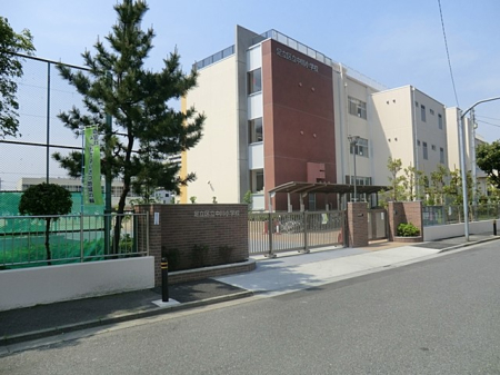 ���ӊ� ���w�Z 400m �����旧���쏬�w�Z