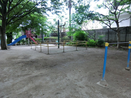 ���ӊ� ���� 300m ����������