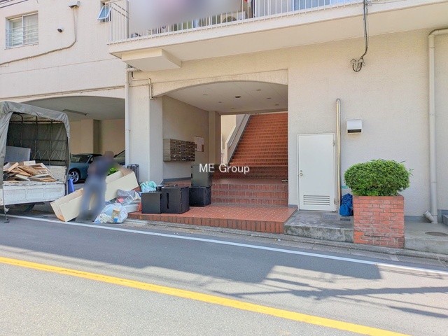 GgX -