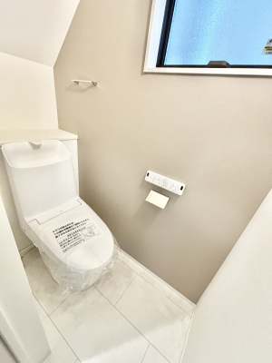 gC gC1K2KꂼɔzuĂĂƂĂ֗łB 