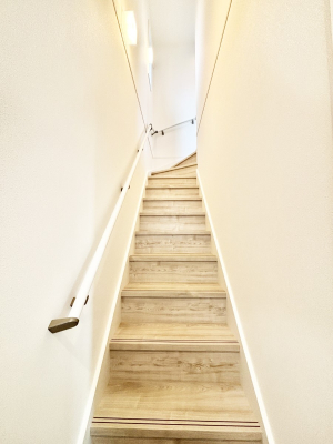 ̑ SlKiɂ͎肷ݒuĂ܂