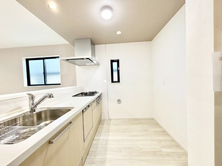 Lb` u₩ȕʂ蔲Lb`B̂Ŗ邭Cɂ𗧂܂B