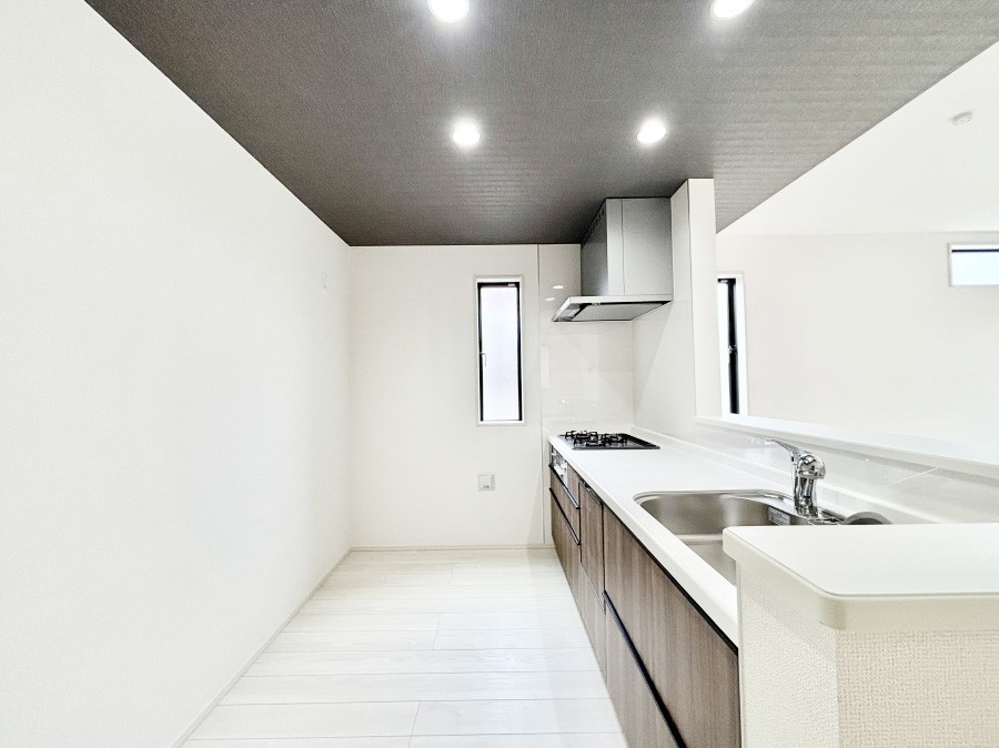 Lb` Ƃ肠Lb`ł͂ƑƊył܂B