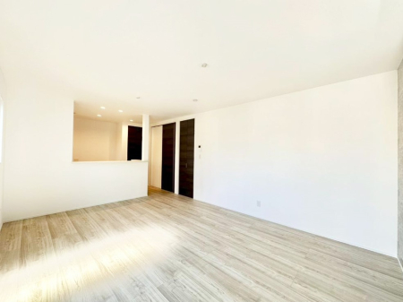 rO i`eCXg̗D_炩Fg̃t[OfGȃrOłˁB