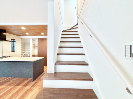 ���̑� ���S�����l�����K�i�ɂ͎肷���ݒu���Ă��܂�