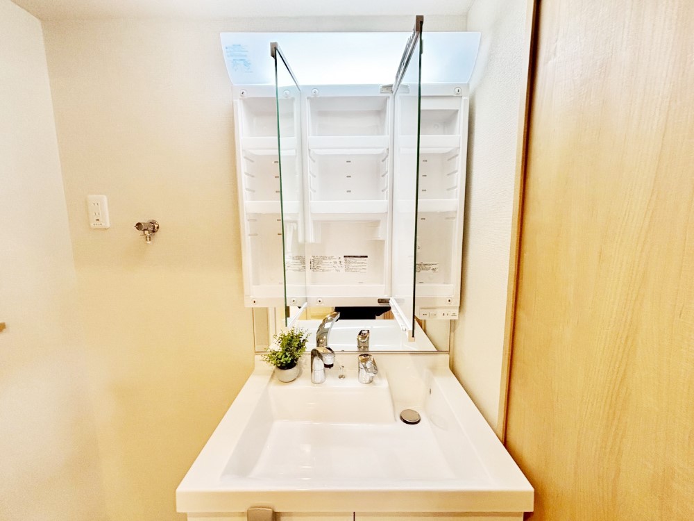 ̑ Oʋ̗ɁAϕiqpiȂǂ[\Bʑƕۂ܂I