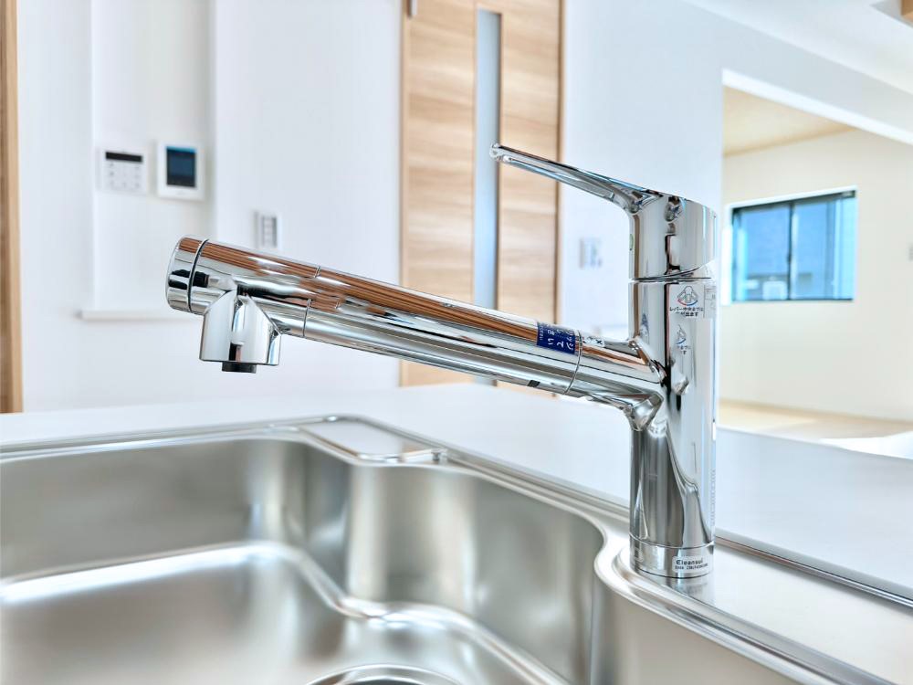 ̑ łȂB̐ŐƏ򐅂gB