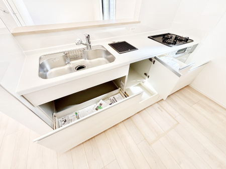 ̑ [Xy[XՂILXƂƃXy[XŉƎNNI