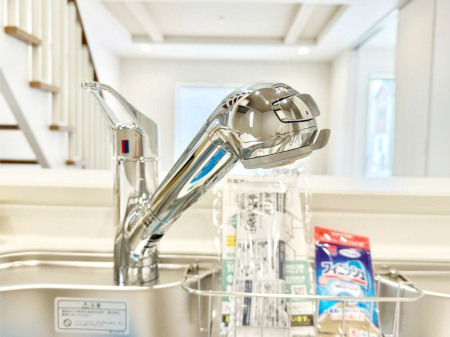 ̑ łȂB̐ŐƏ򐅂gB