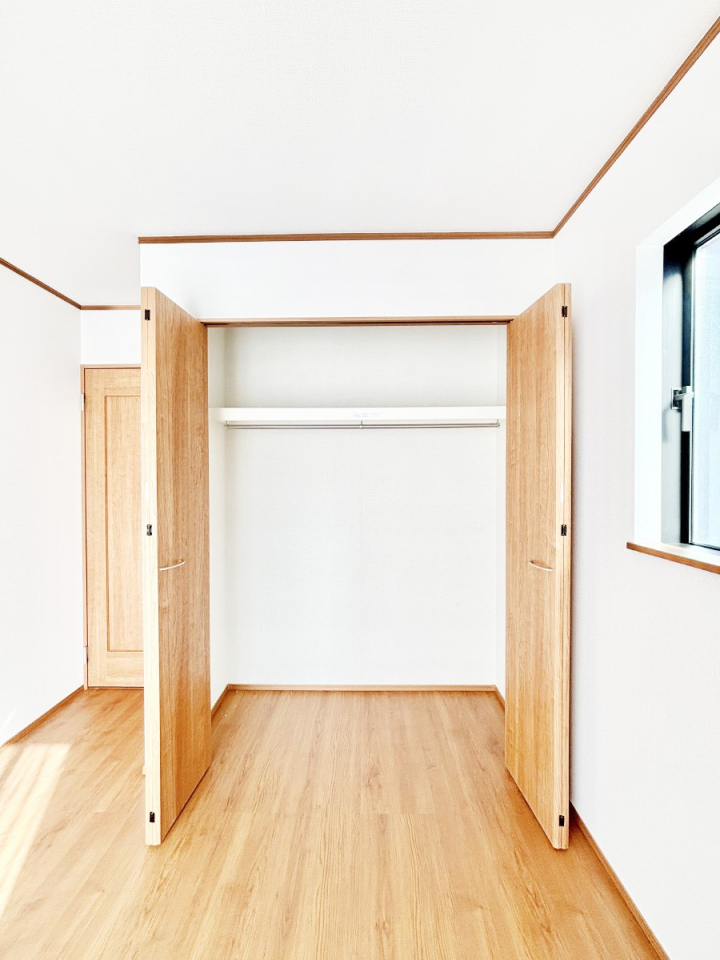 ���[ �����Ղ�̎��[�X�y�[�X�ŉ��K�ɕ�点���� 