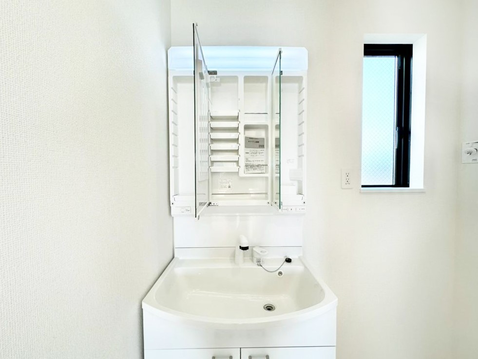 ʑEʏ Oʋ̗ɁAϕiqpiȂǂ[\Bʑƕۂ܂I  