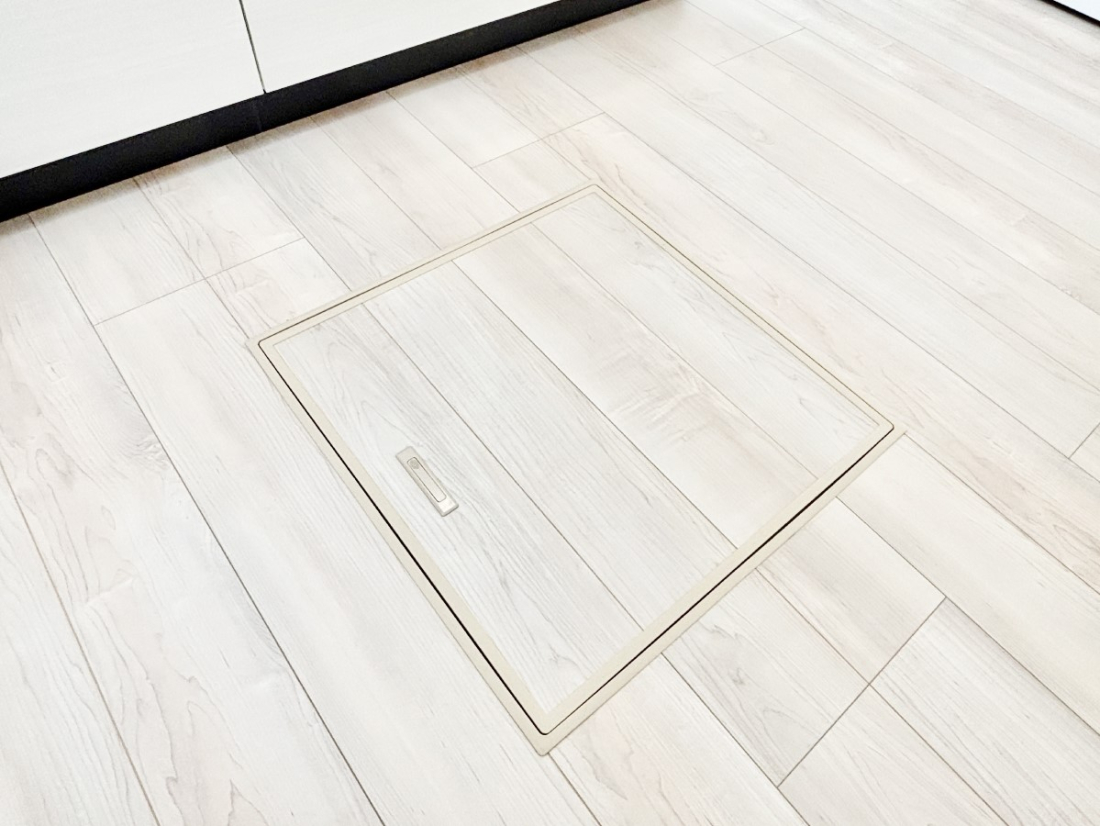 ���̑����� �������[�t���I���p�i�E���p�i�̎��[�ɂ��劈��B