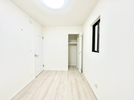 ̑ 1KT[rX[͌Ƃėpł܂