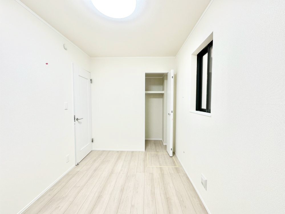 ̑ 1KT[rX[͌Ƃėpł܂