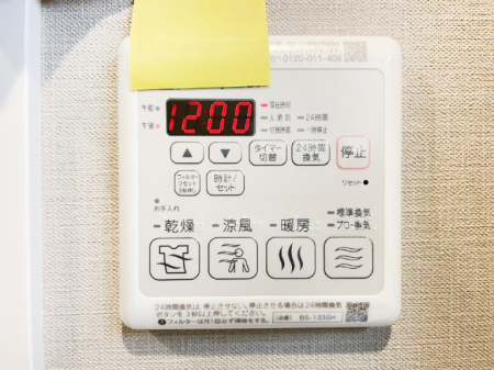 ̑ g[C@tȂ̂ŁAVĈSI