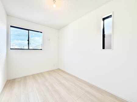 �q������ ������̂₳���������S�n�悢�v���C�x�[�g���[��