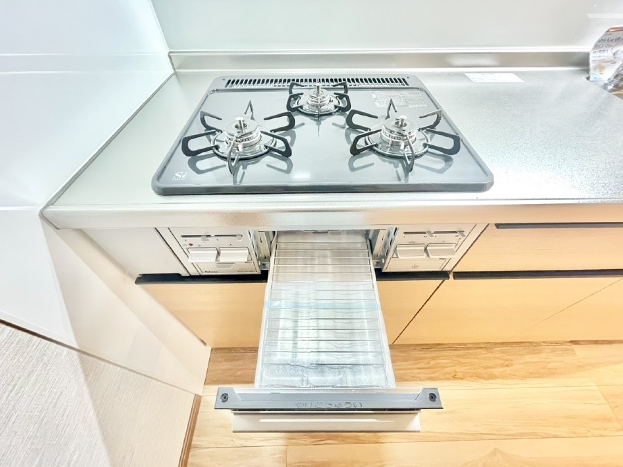 ̑ KXR͂rZT[ځBΗ͒߂łtEYhł܂B