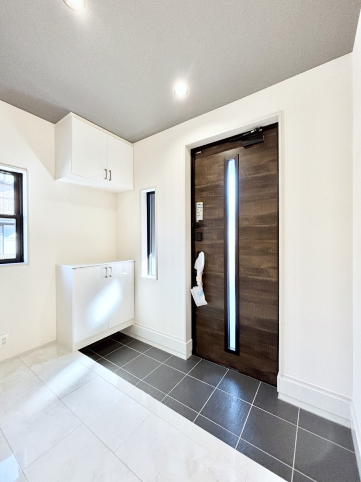 ���� ����I�𗘗p���āA���z�������������q�l�������ĂȂ��ł��܂��B