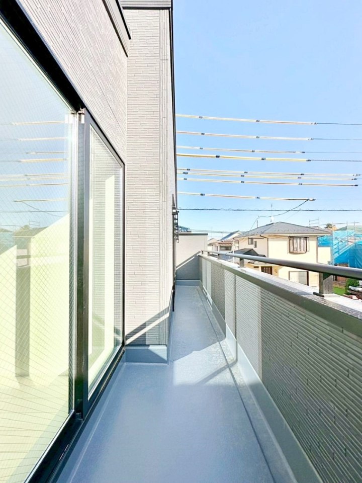 �o���R�j�[ �L�X�o���R�j�[�ł����󕨂��C�����悭�����܂��B