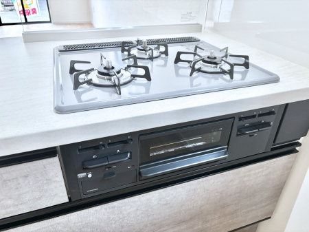 ̑ KXR͂rZT[ځBΗ͒߂łtEYhł܂B