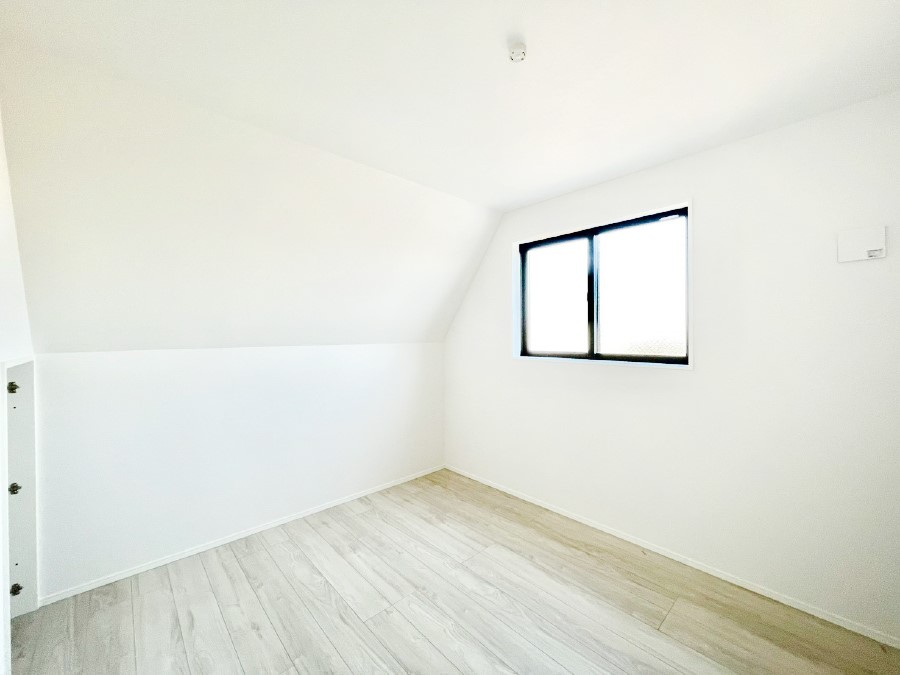 �q������ ������̂₳���������S�n�悢�v���C�x�[�g���[��