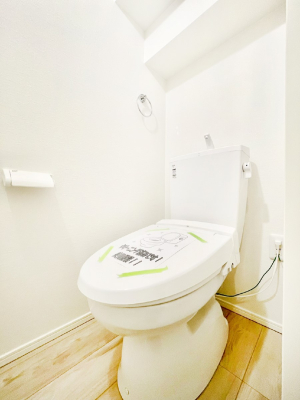 �g�C�� �������̂��锒����Ƃ���������������