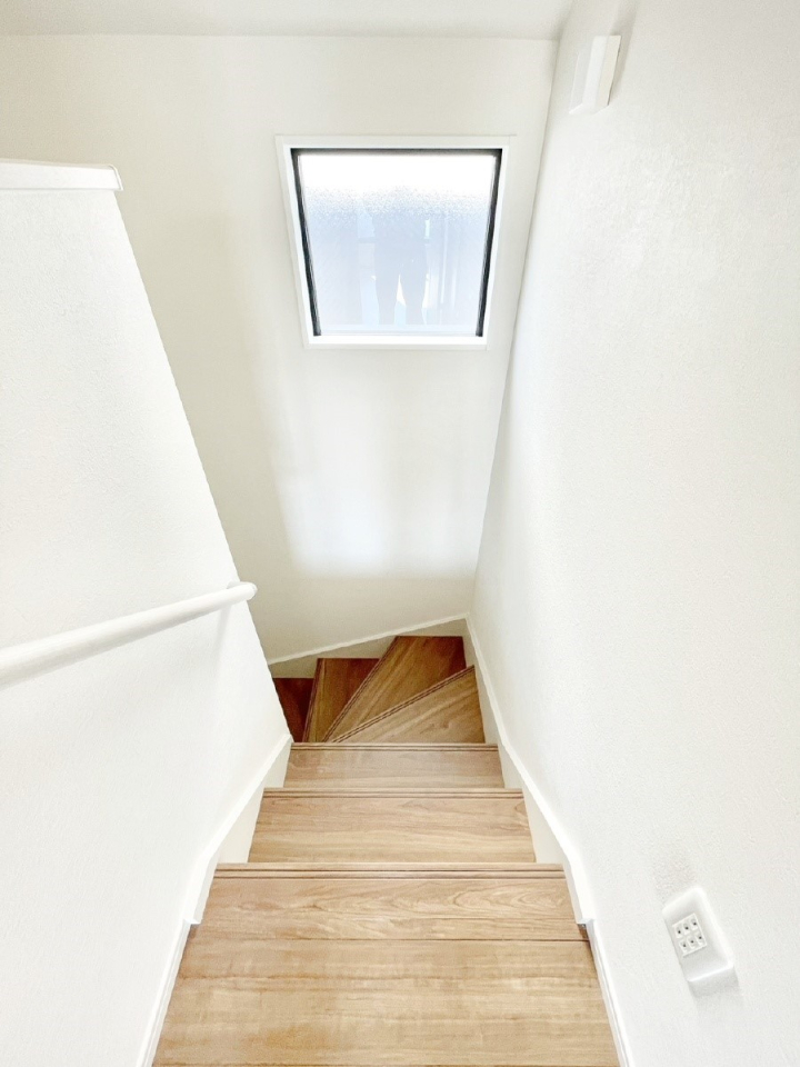 ���̑� �K�i�͎肷��t���Ȃ̂ŏ����Ȃ��q���܂₲����̕������S�ł��B