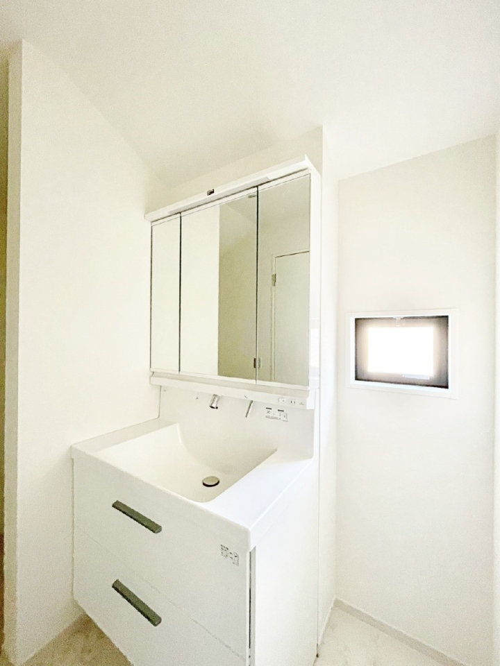 ���ʑ�E���ʏ� ���q���񂪂������A��􂢂����ł��Ă��ꂻ���Ȑ��ʏ��I