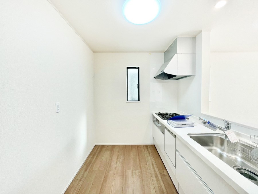 Lb` Ƃ肠Lb`ł͂ƑƊył܂B