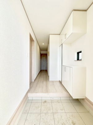 ���� ����I�𗘗p���āA���z�������������q�l�������ĂȂ��ł��܂��B