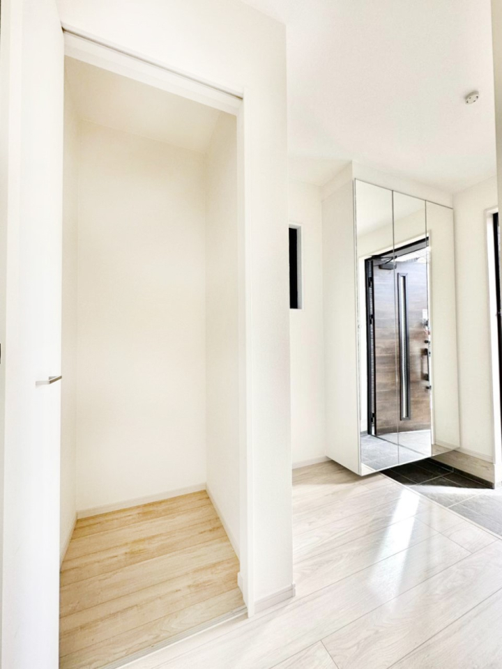 ���� �U�炩�肪���Ȍ��ւ��X�b�L���̌��֎��[�t